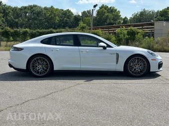 2022 Porsche Panamera 4 E-Hybrid Platinum E - miniatura 5