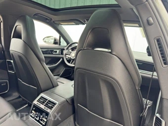 2022 Porsche Panamera 4 E-Hybrid - miniatura 38