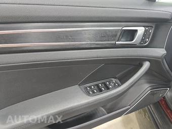 2022 Porsche Panamera 4 Platinum Edition - miniatura 9