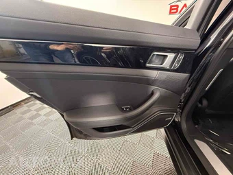 2022 Porsche Panamera 4 Sport Turismo - miniatura 39