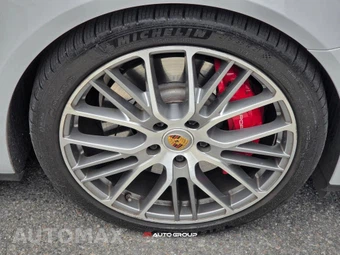 2022 Porsche Panamera GTS - miniatura 10