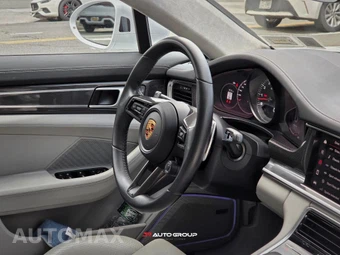 2022 Porsche Panamera GTS - miniatura 16