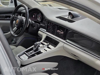 2022 Porsche Panamera GTS - miniatura 17