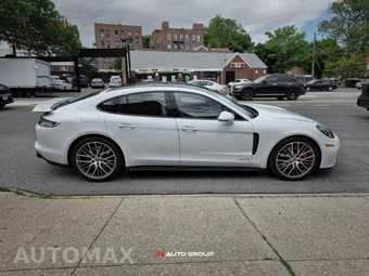 2022 Porsche Panamera GTS - miniatura 4