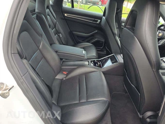 2022 Porsche Panamera Platinum Edition – miniatura 16
