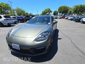 2022 Porsche Panamera