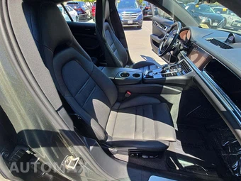 2022 Porsche Panamera – miniatura 15