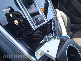 2022 Porsche Panamera – miniatura 5