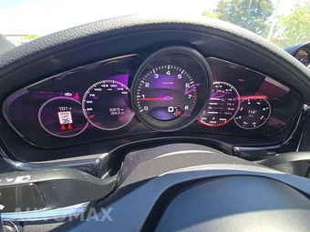 2022 Porsche Panamera – miniatura 6