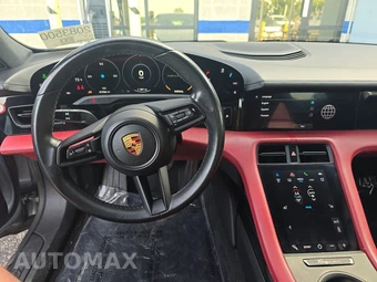 2022 Porsche Taycan 4 Cross Turismo – miniatura 11