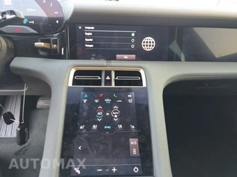 2022 Porsche Taycan 4S - miniatura 11