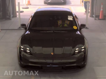 2022 Porsche Taycan 4S - miniatura 2