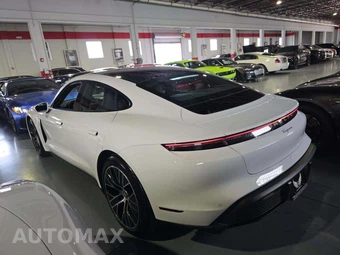 2022 Porsche Taycan – miniatura 2