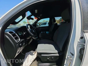 2022 Ram 1500 Big Horn Crew Cab Medium Bed - miniatura 6
