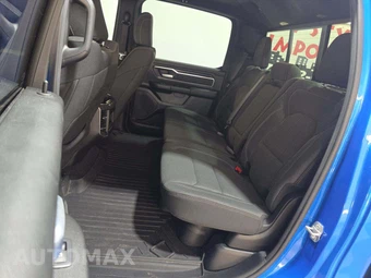 2022 Ram 1500 Big Horn Crew Cab Medium Bed - miniatura 13