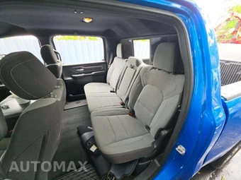 2022 Ram 1500 Big Horn Crew Cab Medium Bed – miniatura 13