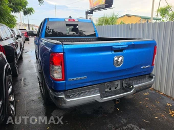 2022 Ram 1500 Big Horn Crew Cab Medium Bed – miniatura 2