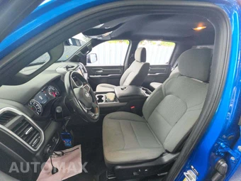 2022 Ram 1500 Big Horn Crew Cab Medium Bed – miniatura 6