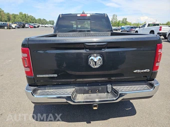 2022 Ram 1500 Big Horn Crew Cab Medium Bed – miniatura 5