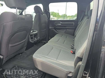 2022 Ram 1500 Big Horn Crew Cab Medium Bed - miniatura 13