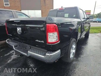 2022 Ram 1500 Big Horn Crew Cab Medium Bed - miniatura 3