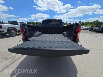 2022 Ram 1500 Big Horn Crew Cab Medium Bed - miniatura 11