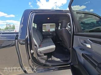 2022 Ram 1500 Big Horn Crew Cab Medium Bed - miniatura 13