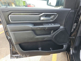 2022 Ram 1500 Big Horn Crew Cab Medium Bed - miniatura 9