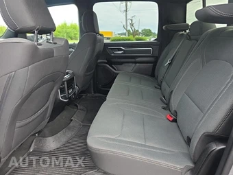 2022 Ram 1500 Big Horn Crew Cab Medium Bed - miniatura 10