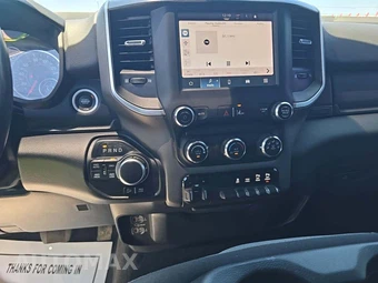 2022 Ram 1500 Big Horn Crew Cab Medium Bed - miniatura 10