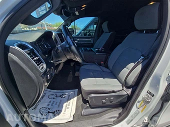 2022 Ram 1500 Big Horn Crew Cab Medium Bed - miniatura 6