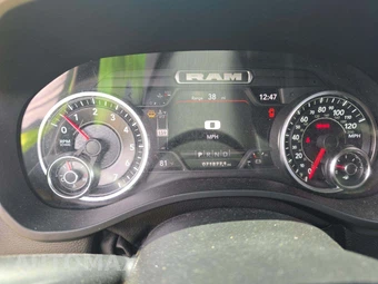 2022 Ram 1500 Big Horn Crew Cab Short Bed - miniatura 6