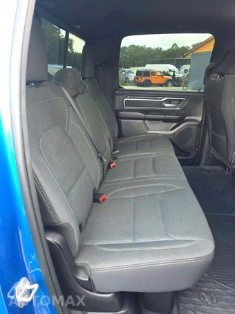 2022 Ram 1500 Big Horn Crew Cab Short Bed - miniatura 16