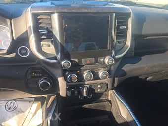 2022 Ram 1500 Big Horn Crew Cab Short Bed - miniatura 11