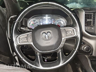 2022 Ram 1500 Big Horn Crew Cab Short Bed - miniatura 10