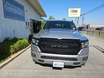 2022 Ram 1500 Big Horn Crew Cab Short Bed - miniatura 2