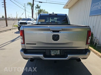 2022 Ram 1500 Big Horn Crew Cab Short Bed - miniatura 5
