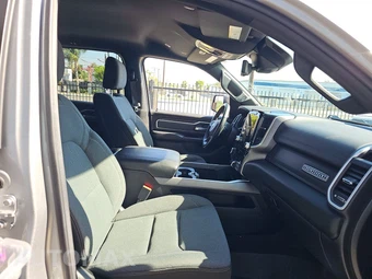 2022 Ram 1500 Big Horn Crew Cab Short Bed - miniatura 8