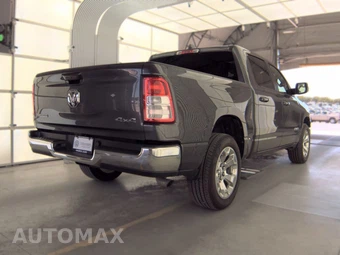 2022 Ram 1500 Big Horn Crew Cab Short Bed - miniatura 4