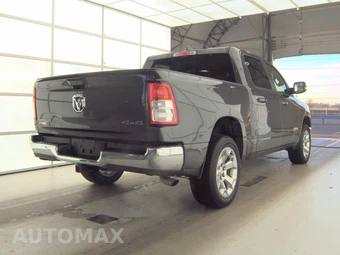 2022 Ram 1500 Big Horn Crew Cab Short Bed - miniatura 4