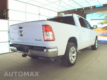 2022 Ram 1500 Big Horn Crew Cab Short Bed - miniatura 4