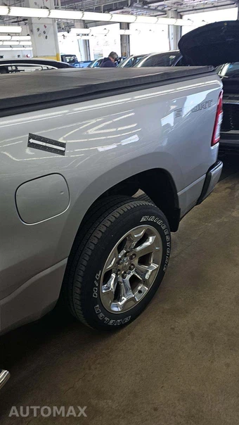 2022 Ram 1500 Big Horn Crew Cab Short Bed - miniatura 7