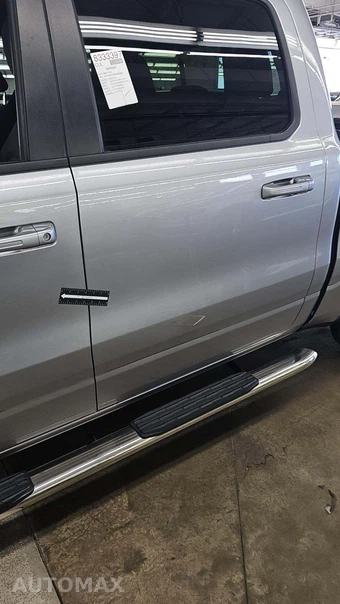 2022 Ram 1500 Big Horn Crew Cab Short Bed - miniatura 9