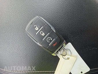 2022 Ram 1500 Big Horn Crew Cab Short Bed - miniatura 8