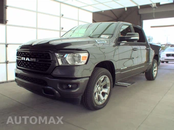 2022 Ram 1500 Big Horn Crew Cab Short Bed - samochód z USA z aukcji Manheim, oferta Kup Teraz w AUTOMAX