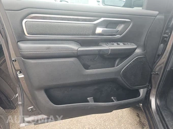 2022 Ram 1500 Big Horn Crew Cab Short Bed - miniatura 9