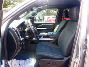 2022 Ram 1500 Big Horn Crew Cab Short Bed - miniatura 6