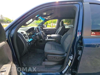 2022 Ram 1500 Big Horn Crew Cab Short Bed - miniatura 3