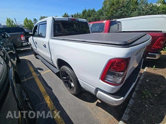 2022 Ram 1500 Big Horn Crew Cab Short Bed - miniatura 2