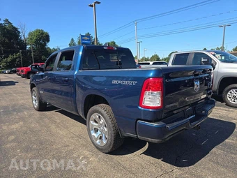 2022 Ram 1500 Big Horn Crew Cab Short Bed - miniatura 2